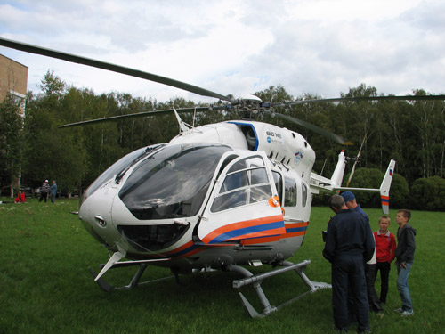 Территория ЦРБ в Одинцове стала вертолетной площадкой