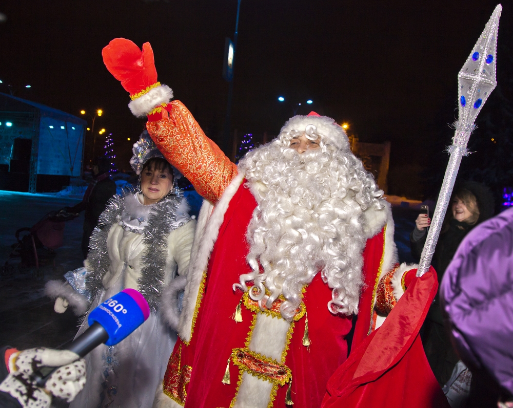 Парад Дедов Морозов и Снегурочек в Одинцово